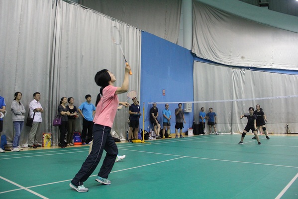 女双   摄影—胡煜